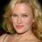Nicholle Tom