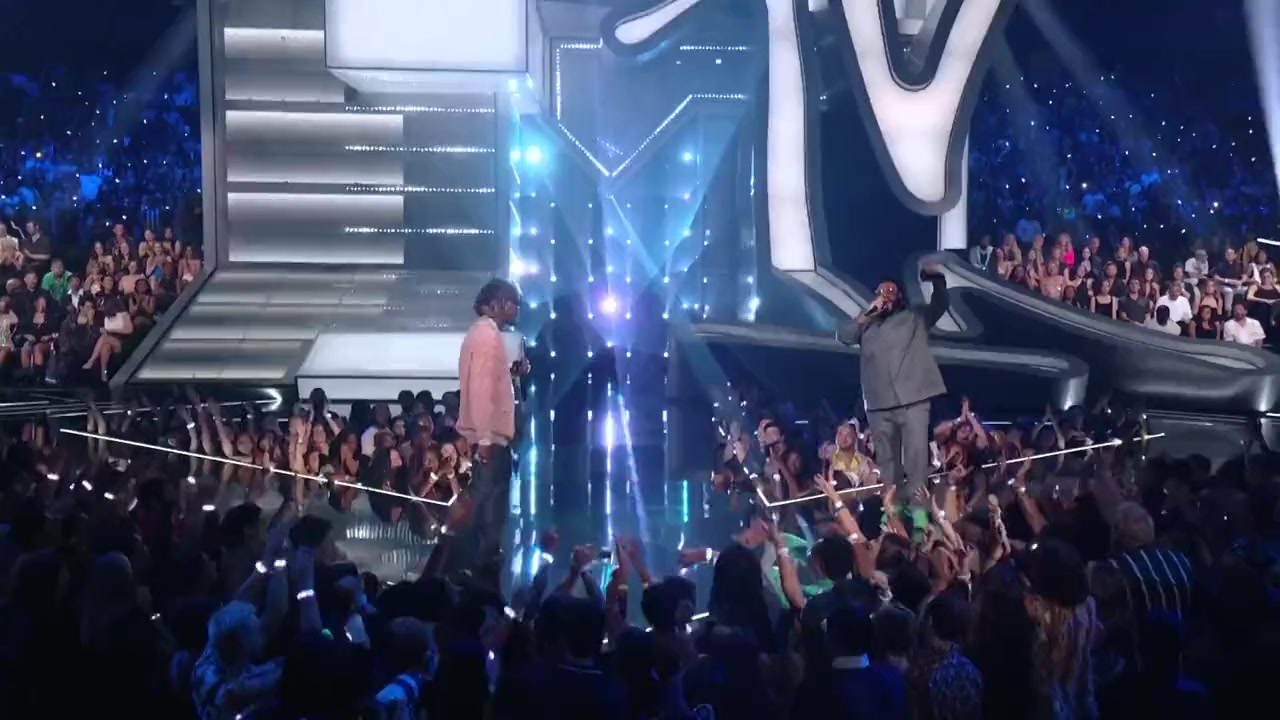 2022 MTV Video Music Awards screenshot 1
