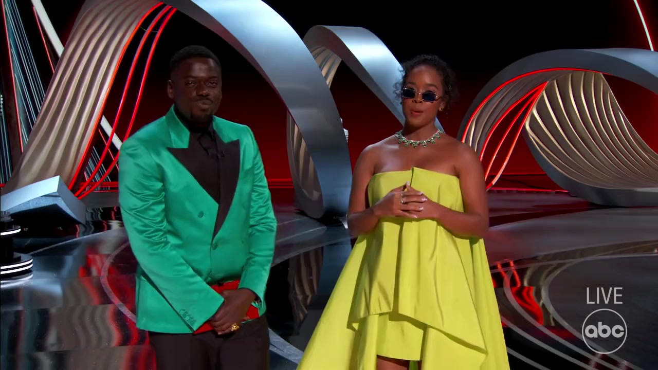 24th Annual Academy Awards screenshot 2