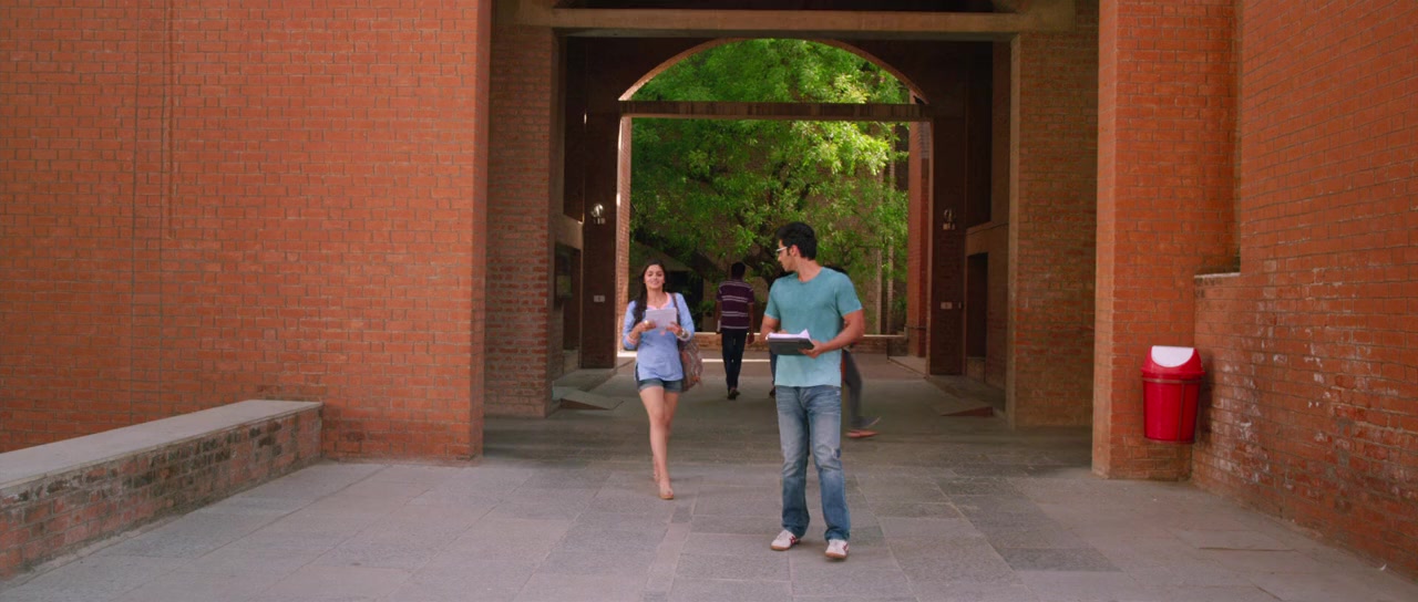 2 States screenshot 2