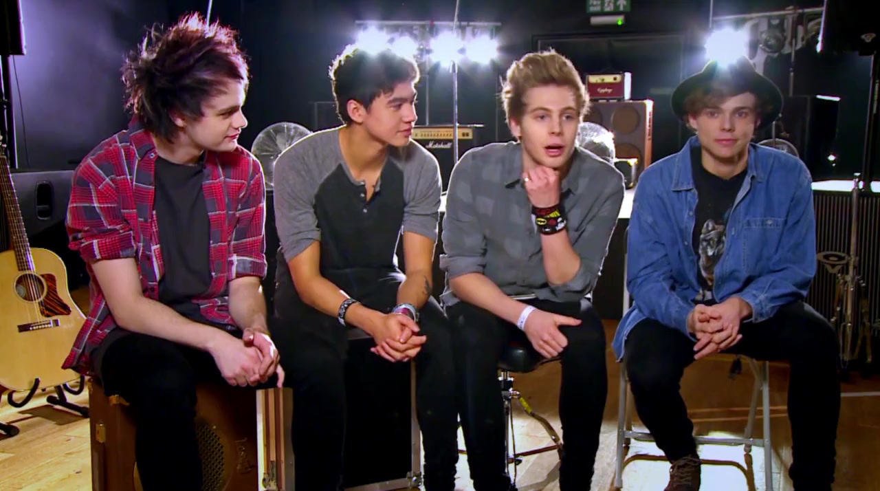 5 Seconds of Summer: So Perfect screenshot 2