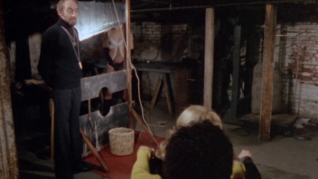 The Incredible Torture Show screenshot 3