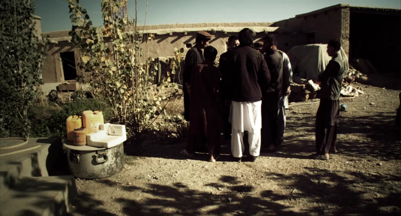 Dirty Wars screenshot 1