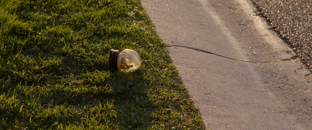 Everything Must Go screenshot 1