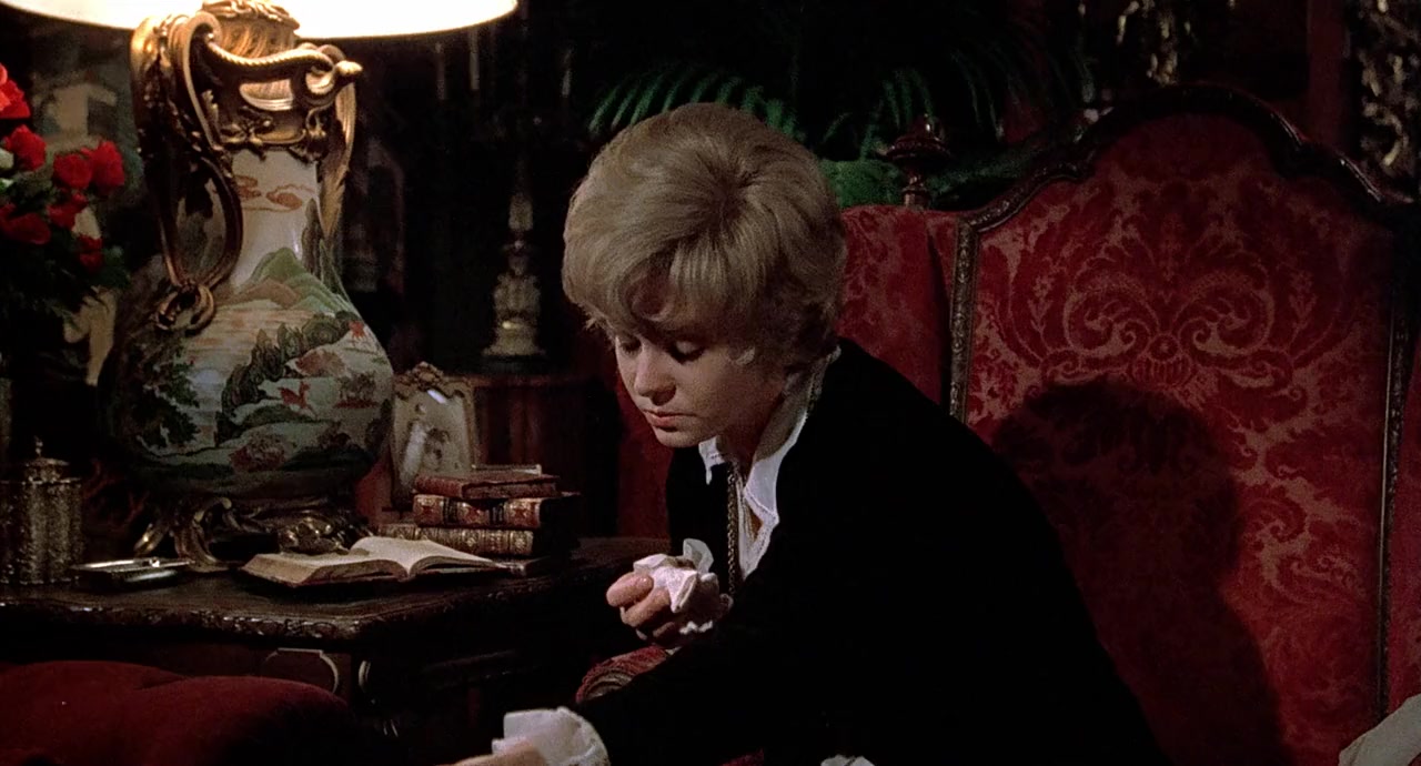 Family Plot screenshot 2