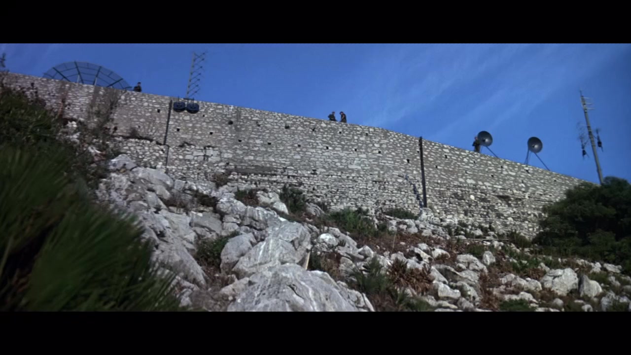 The Living Daylights screenshot 2