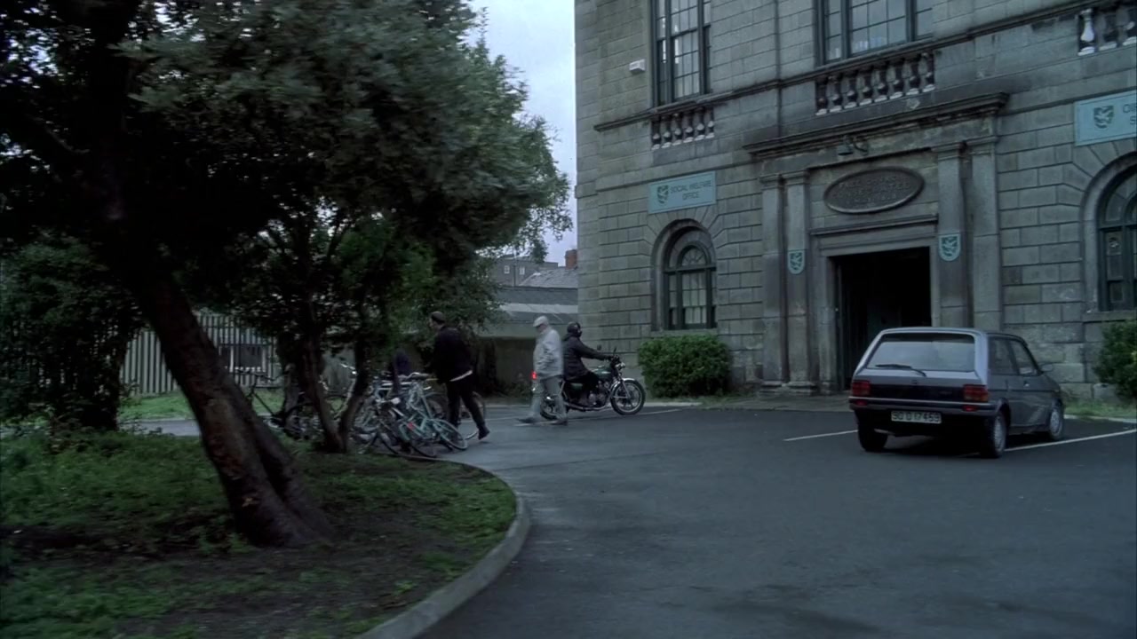 Ordinary Decent Criminal screenshot 2
