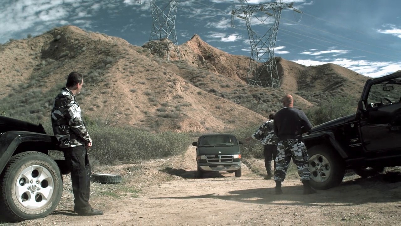 Mercenaries screenshot 1
