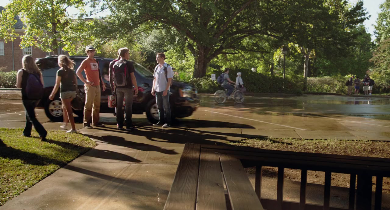 Shark Night 3D screenshot 1