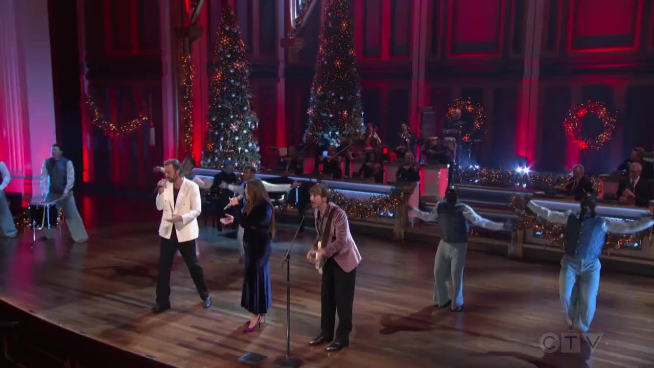 CMA Country Christmas screenshot 2