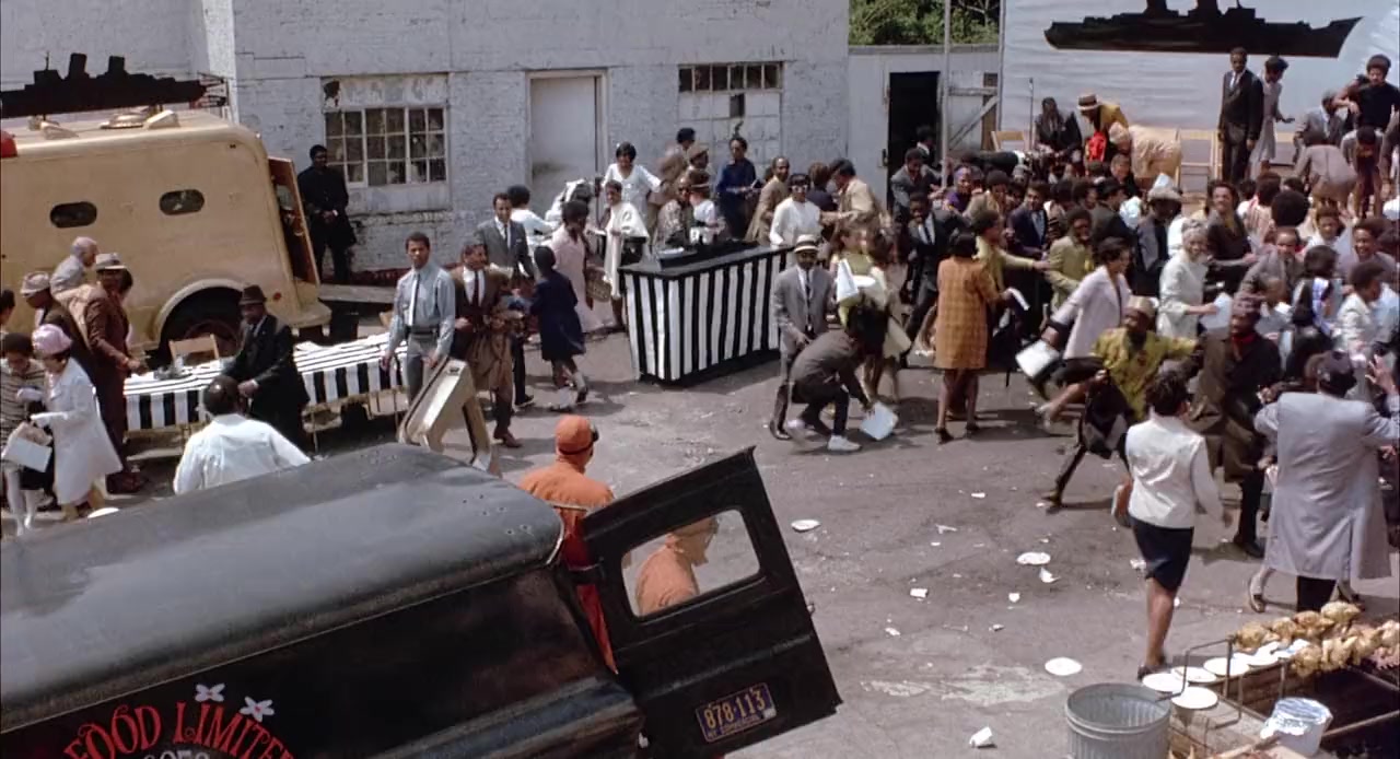 Cotton Comes to Harlem screenshot 2