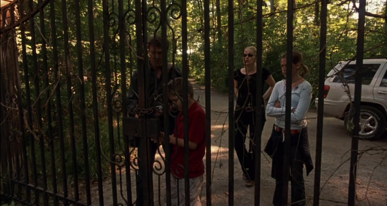 Cold Creek Manor screenshot 1