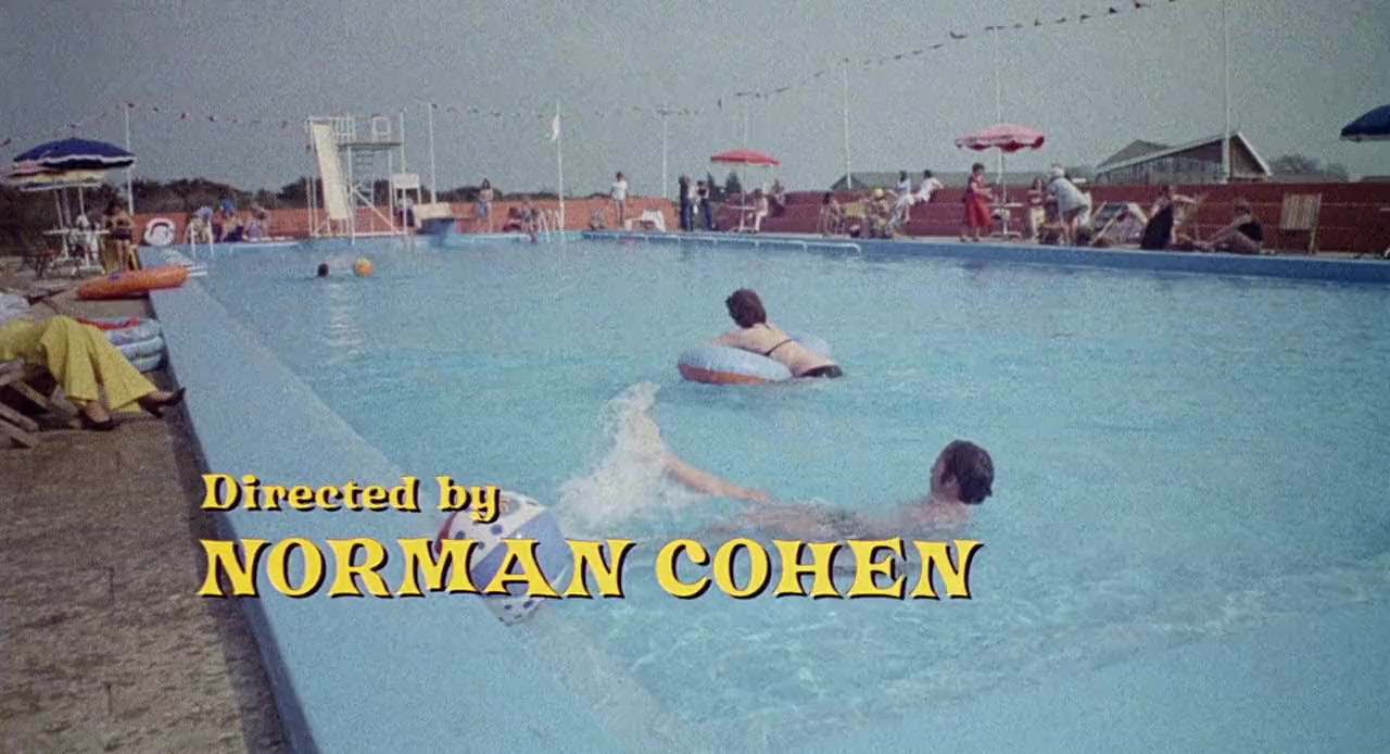 Confessions from a Holiday Camp screenshot 2