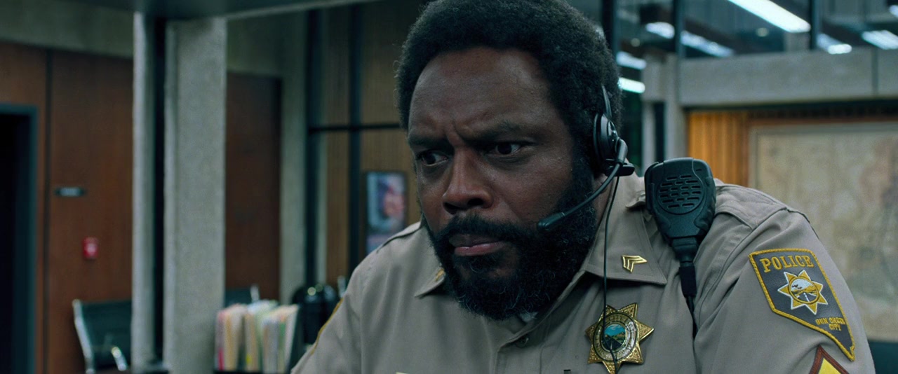 Copshop screenshot 3