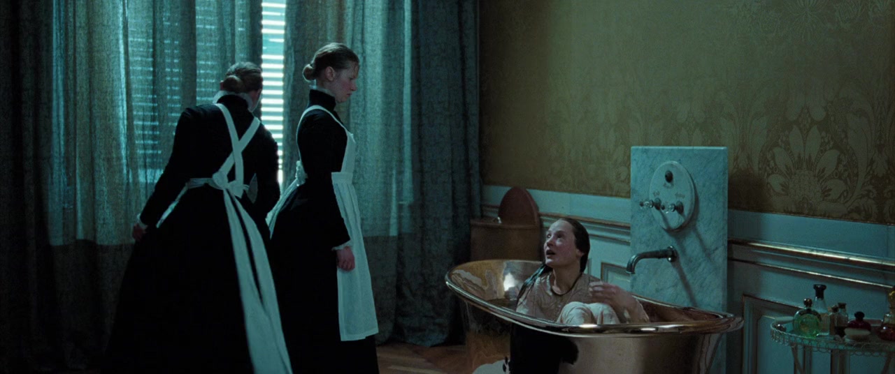 Corsage screenshot 3