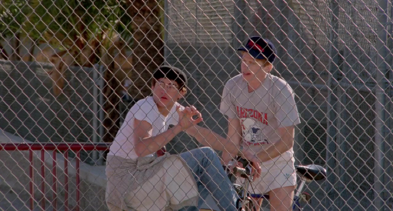 Can't Buy Me Love screenshot 1