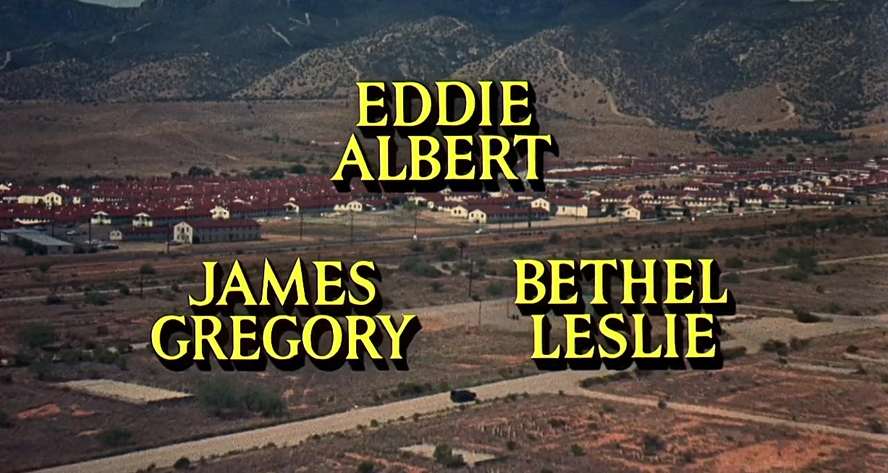 Captain Newman, M.D. screenshot 1