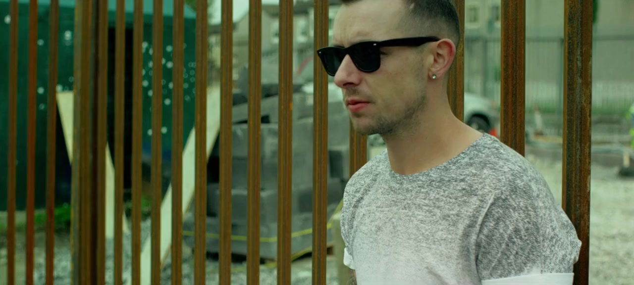 Cardboard Gangsters screenshot 2