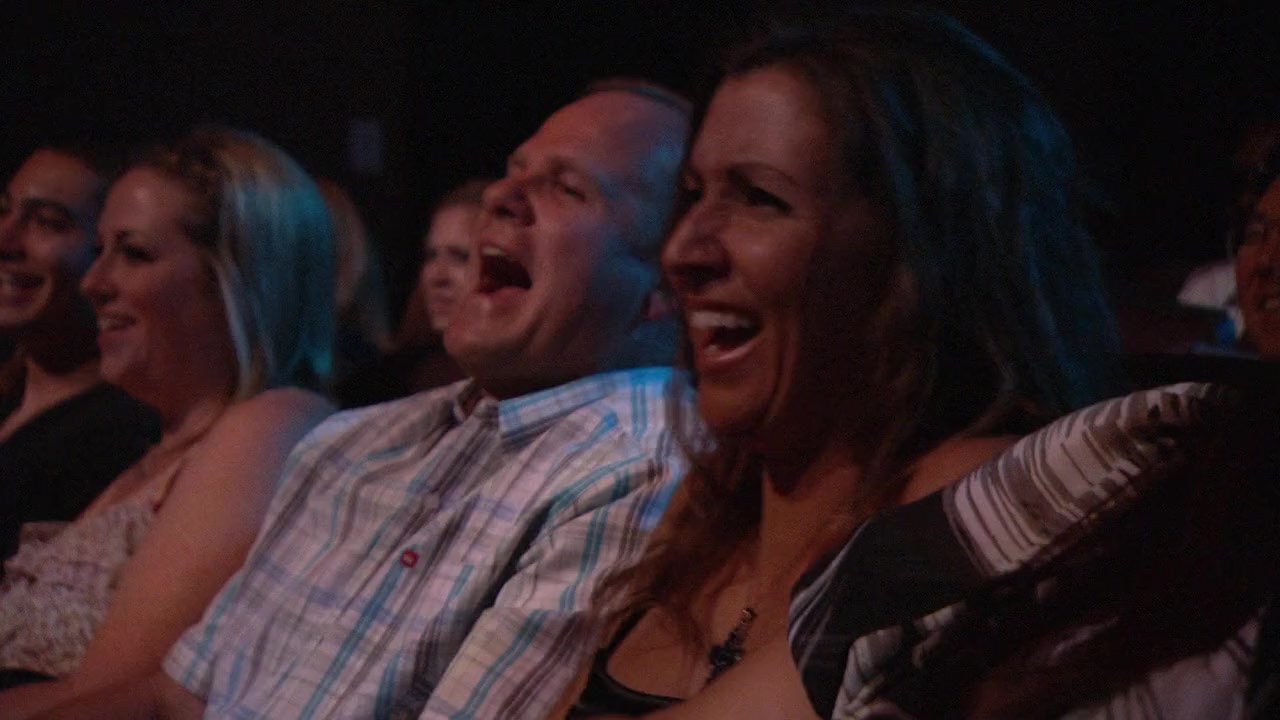 Carlos Mencia: New Territory screenshot 1
