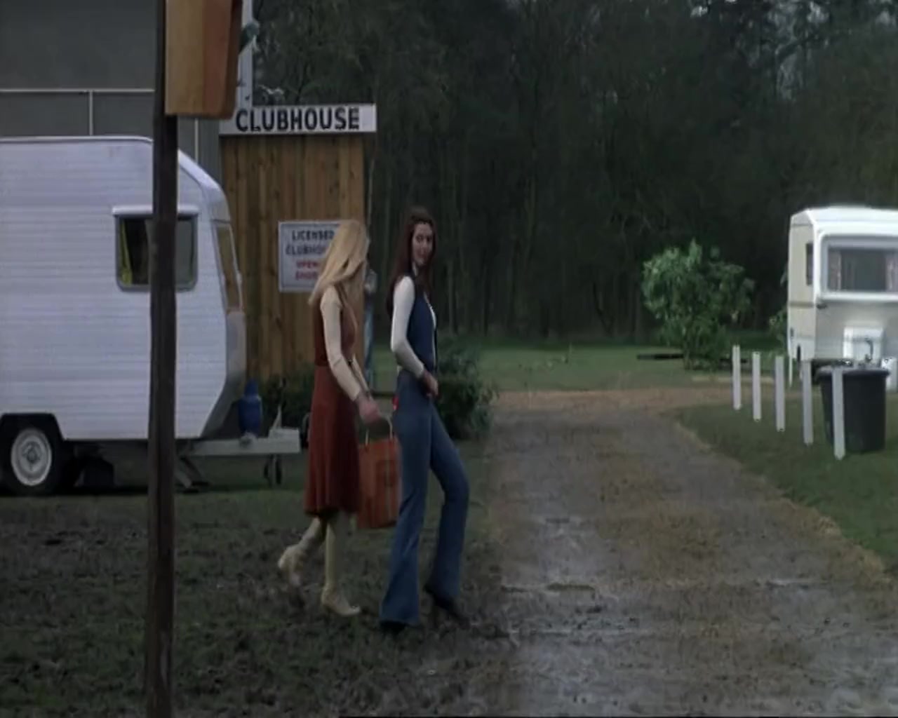 Carry on Behind screenshot 3