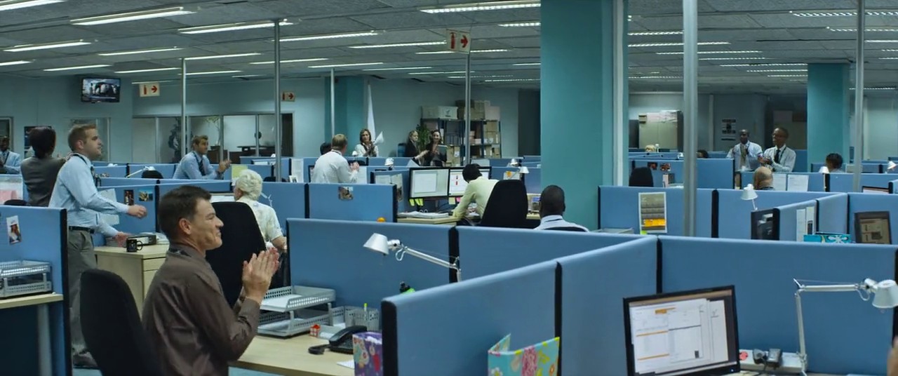Chappie screenshot 1