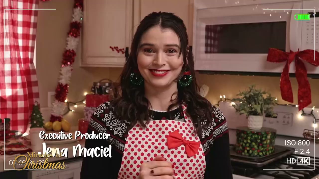 Christmas at Mistletoe Manor screenshot 3