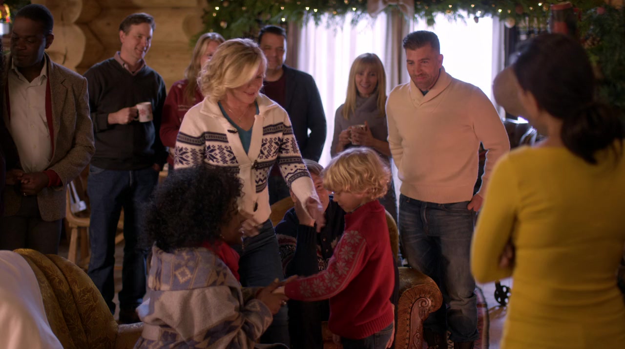 Christmas at Holly Lodge screenshot 2