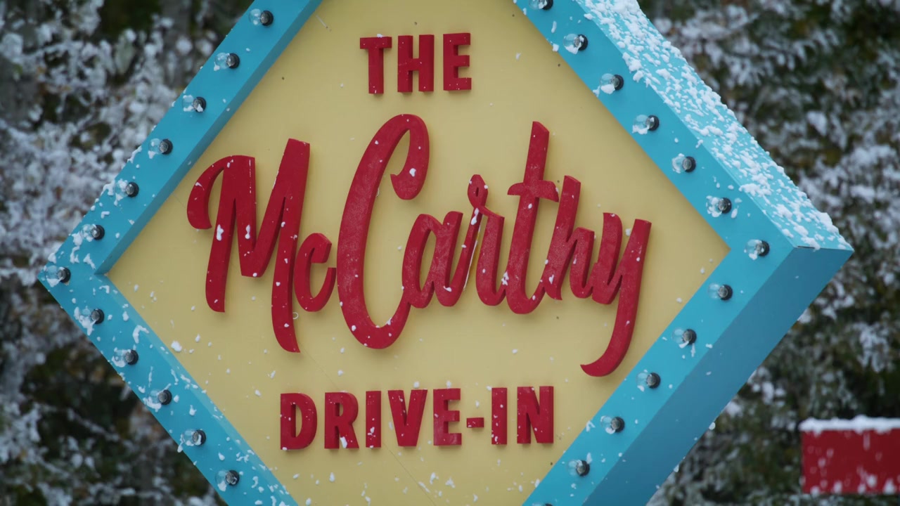Christmas at the Drive-In screenshot 3