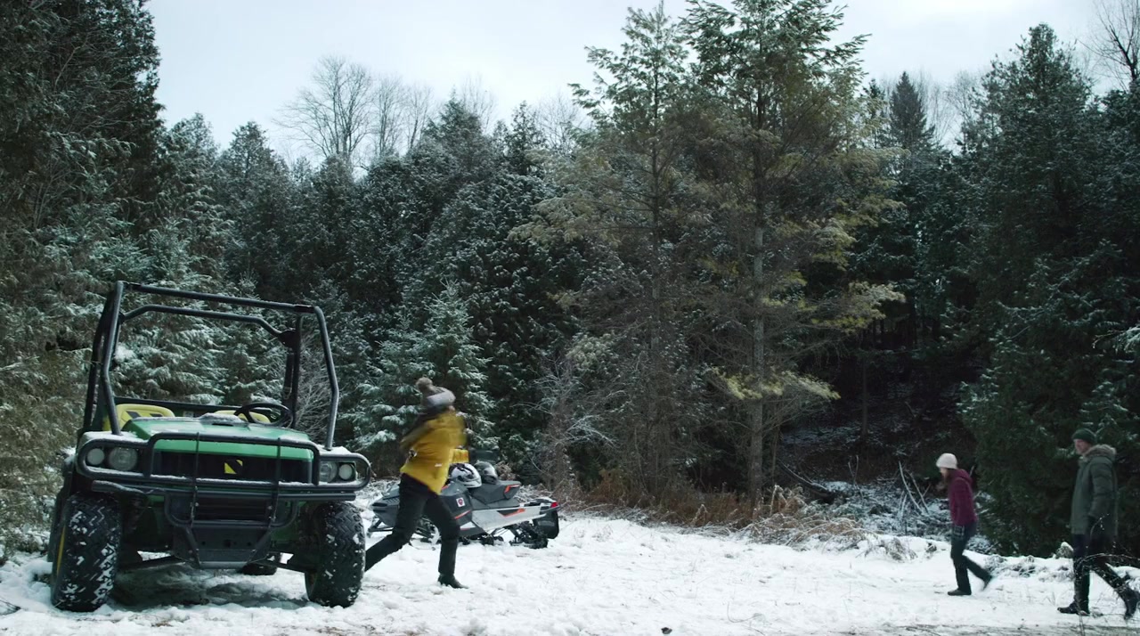 Christmas in the Wilds screenshot 1