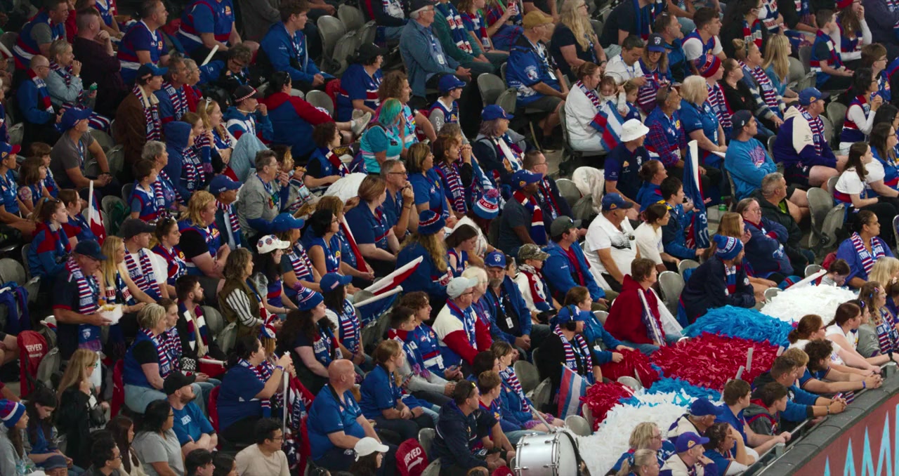 Chris Hemsworth: A Road Trip to Remember screenshot 1