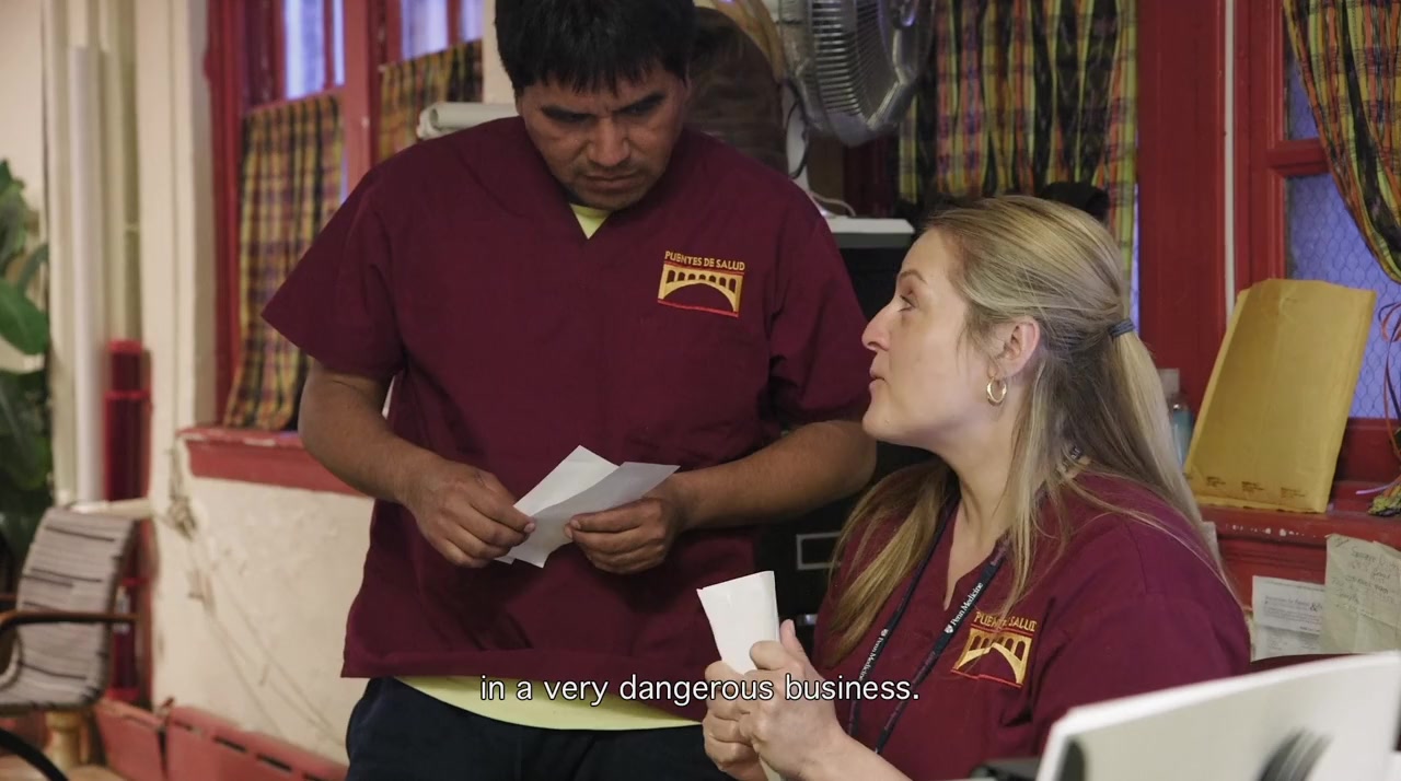Clínica de Migrantes: Life, Liberty, and the Pursuit of Happiness screenshot 2