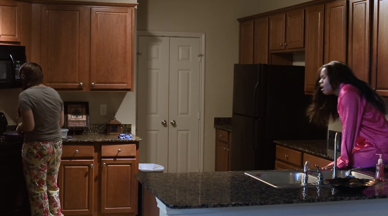 Closer to Home screenshot 2