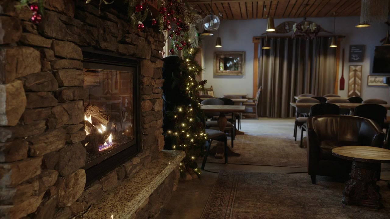 Cloudy with a Chance of Christmas screenshot 2
