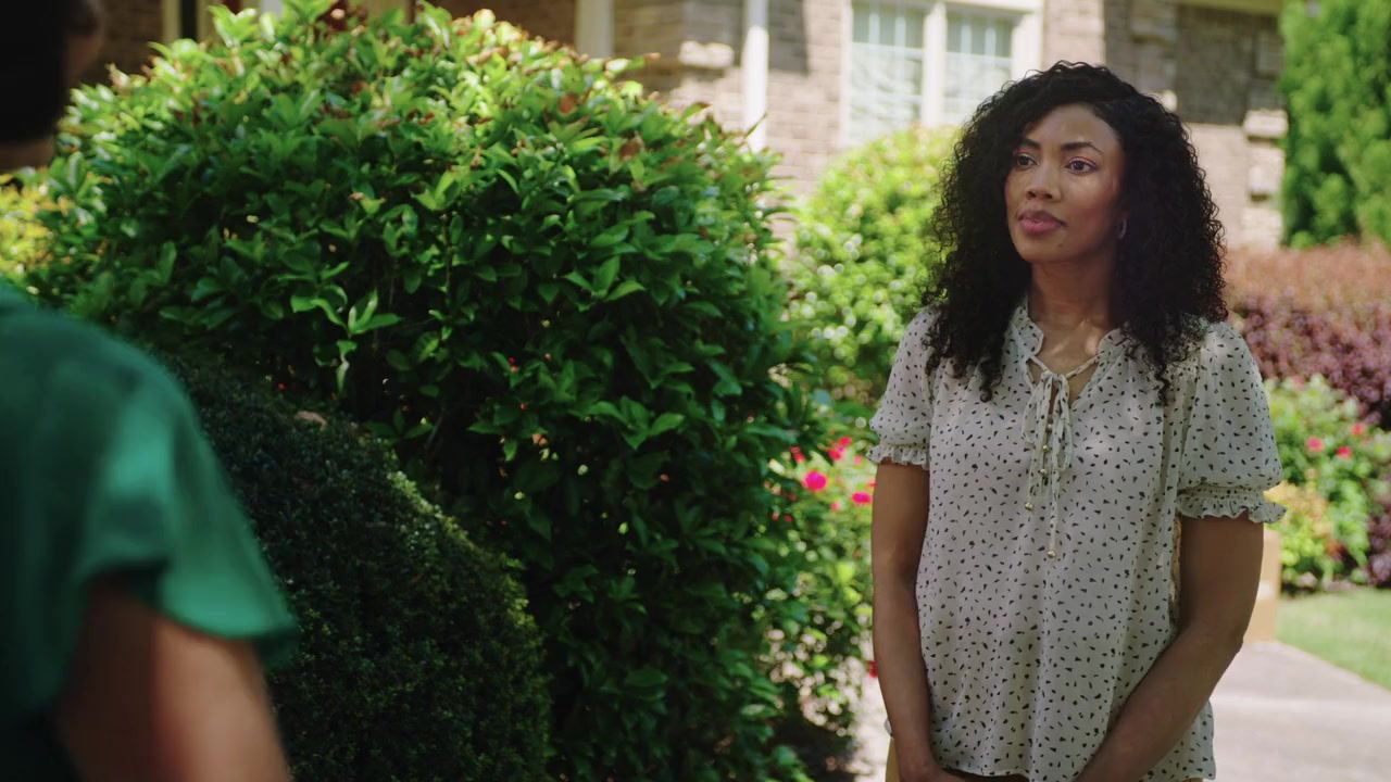 Nightmare Neighborhood Moms screenshot 3