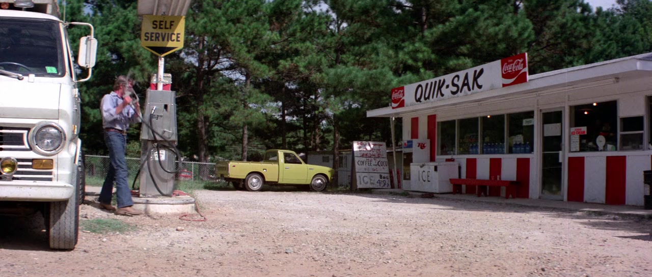Creature from Black Lake screenshot 3
