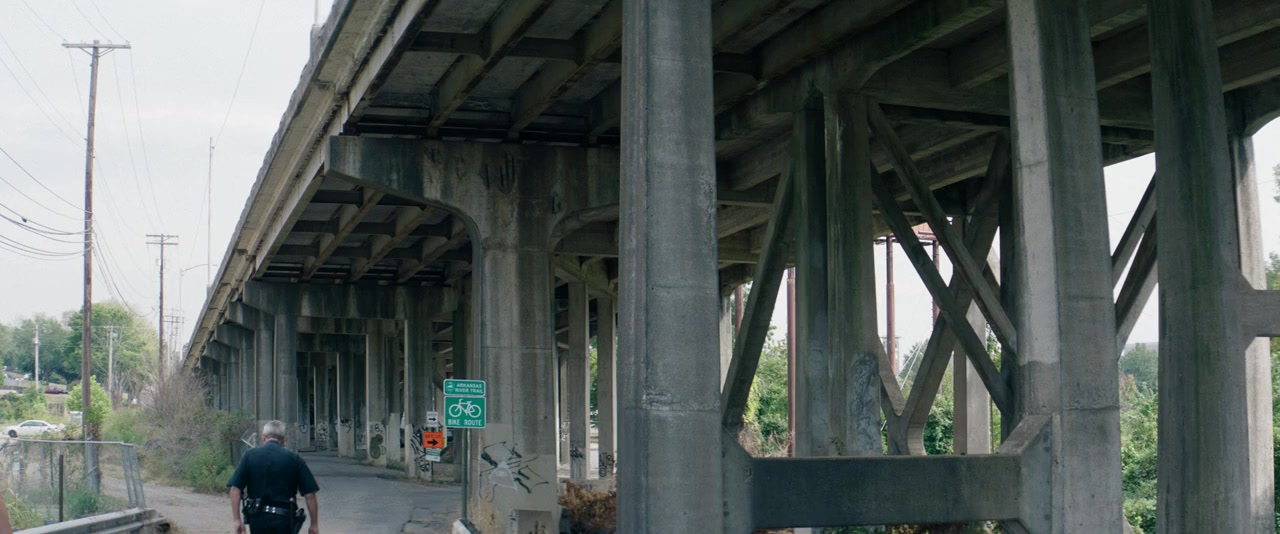 Crescent City screenshot 2