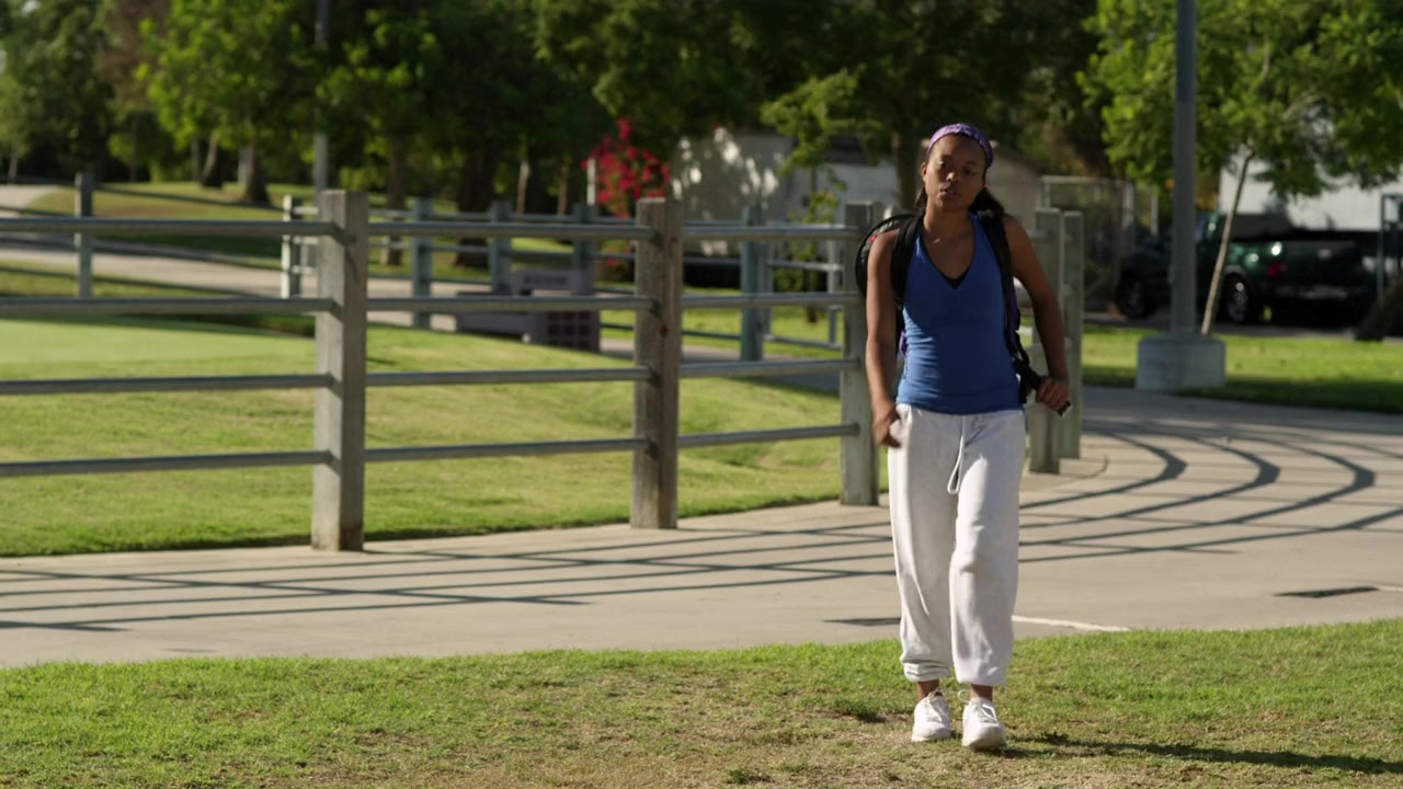 Crossed the Line screenshot 2