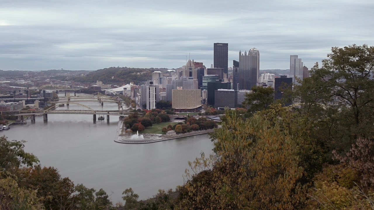 A Tree of Life: The Pittsburgh Synagogue Shooting screenshot 1