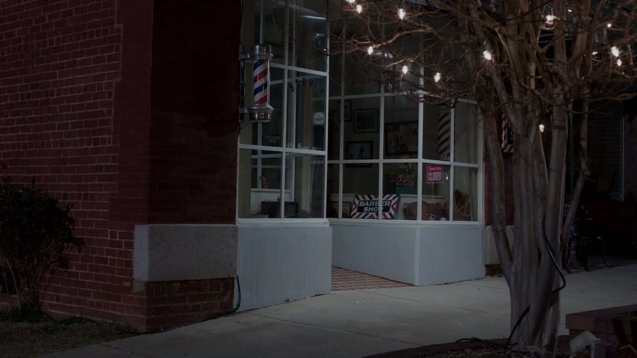 Shuffleton's Barbershop screenshot 1