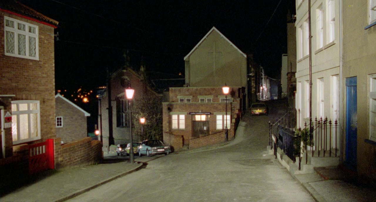A Chorus of Disapproval screenshot 2