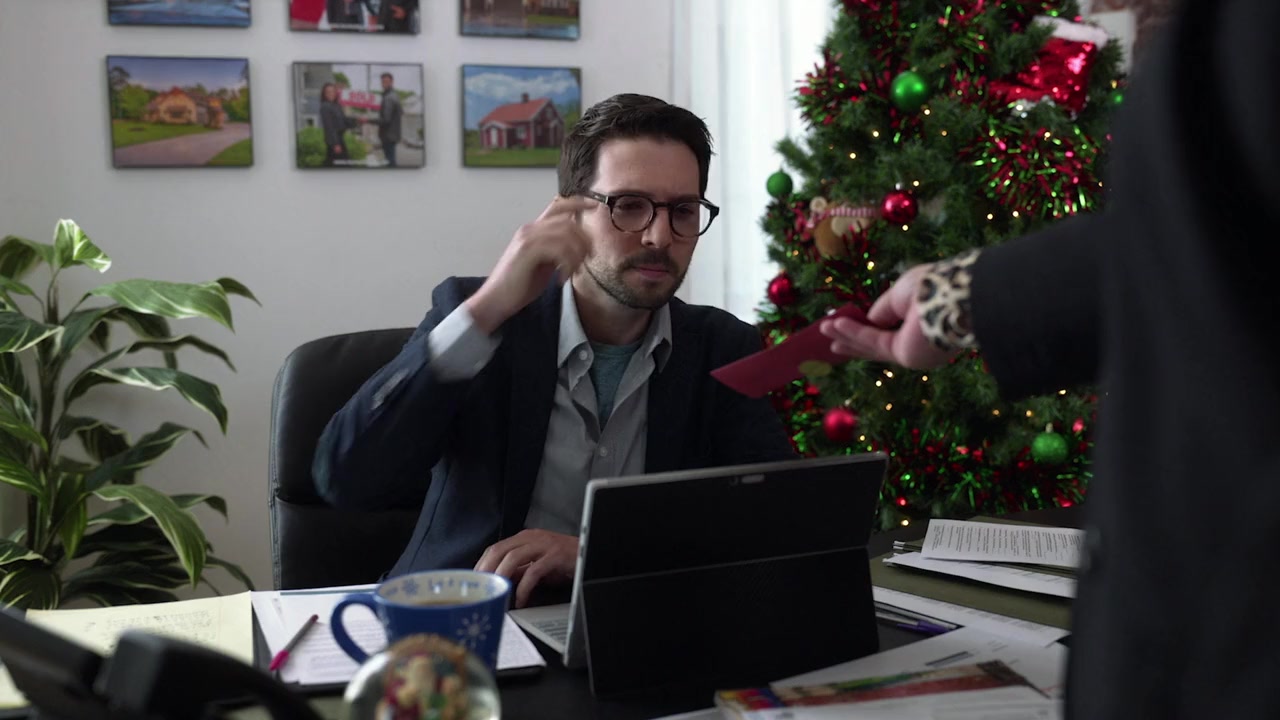 A Christmas to Treasure screenshot 3