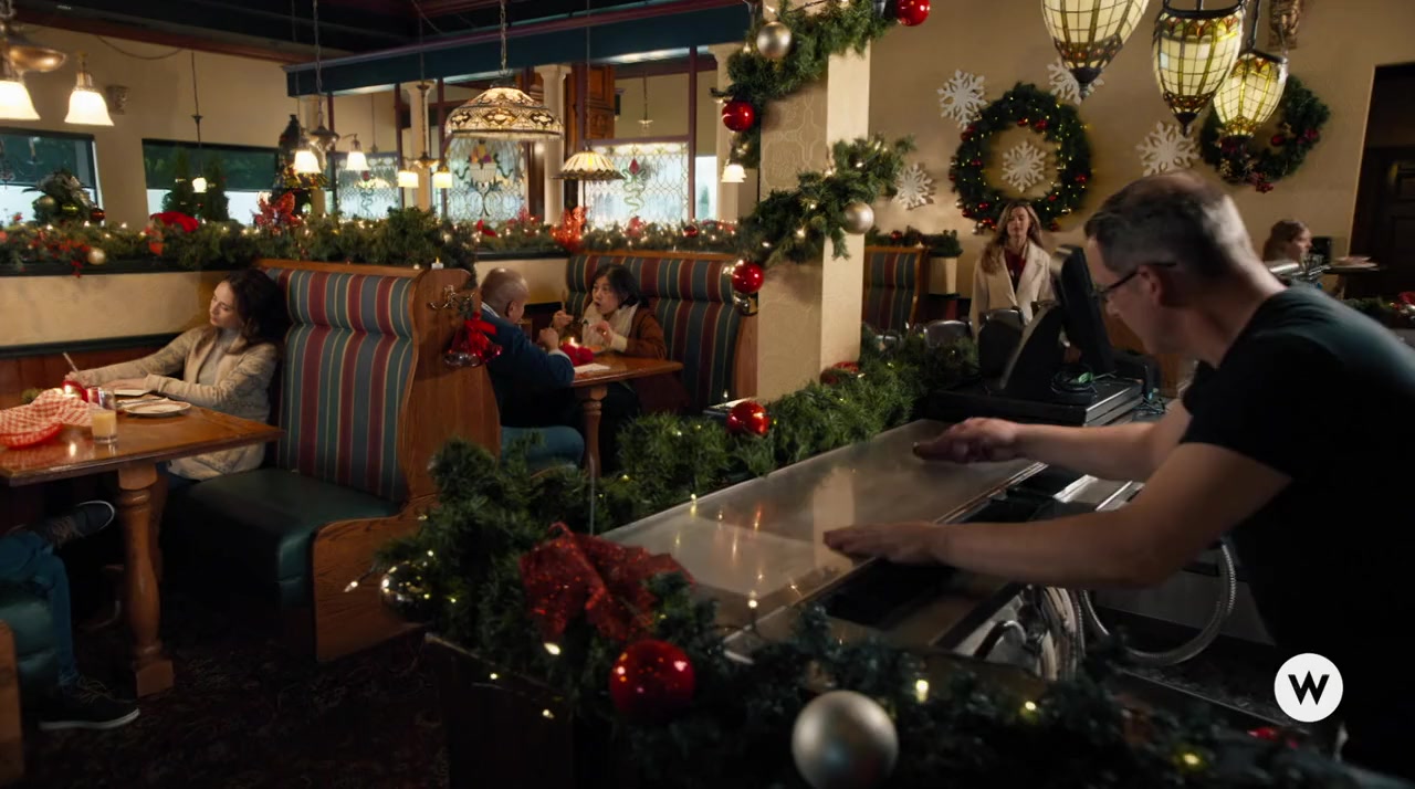 A Dickens of a Holiday! screenshot 2