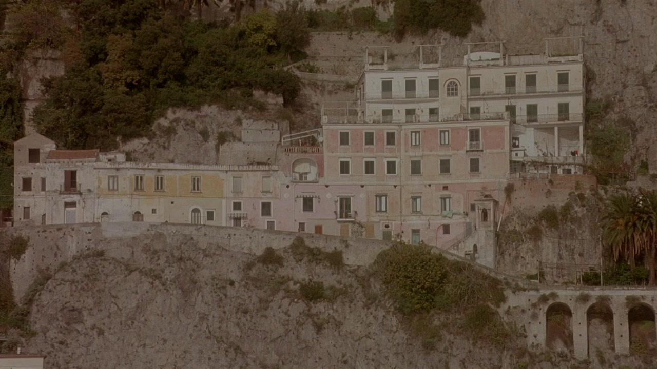A Good Woman screenshot 1