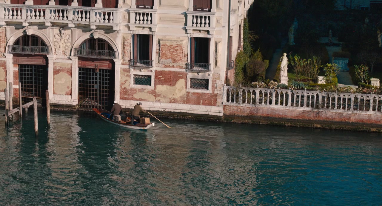 A Haunting in Venice screenshot 1