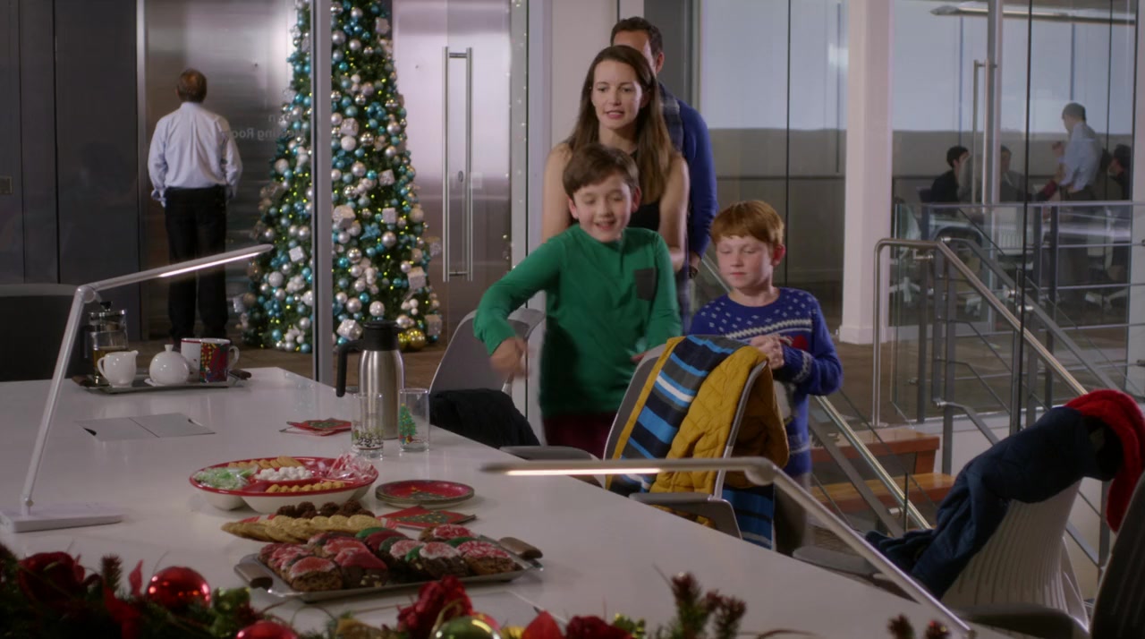 A Heavenly Christmas screenshot 1