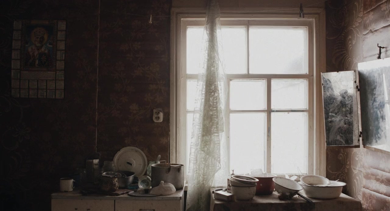 A House Made of Splinters screenshot 2