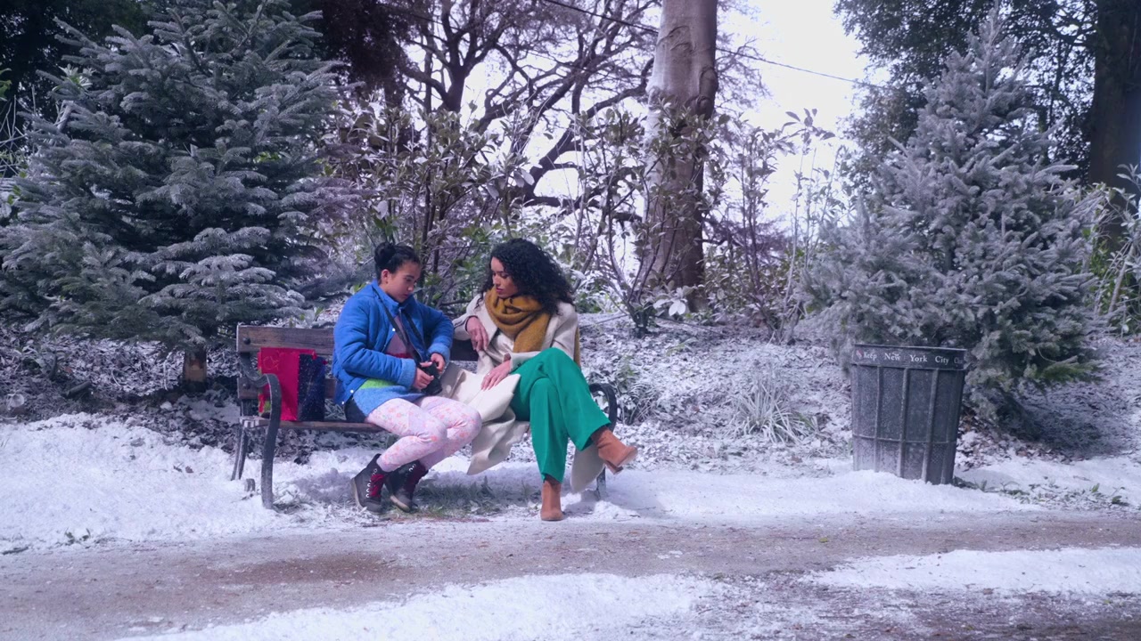 A Merry Royal Christmas screenshot 1