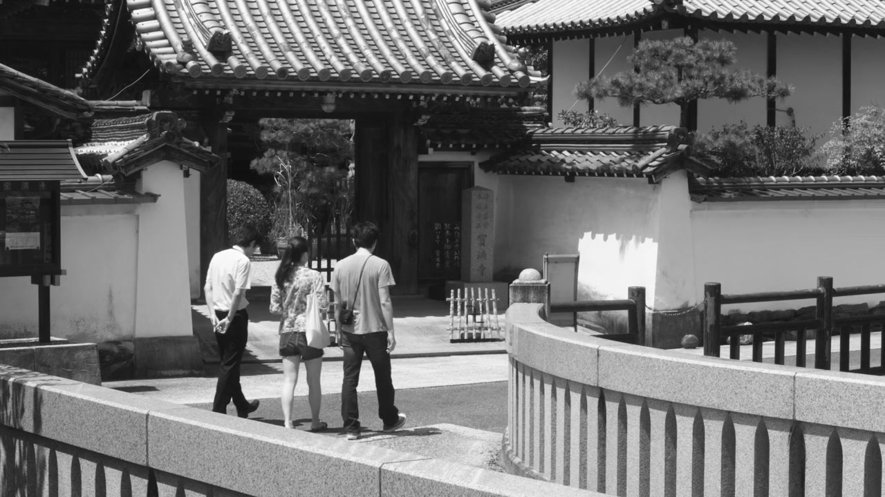 Han yeo-reum-ui pan-ta-ji-a screenshot 2
