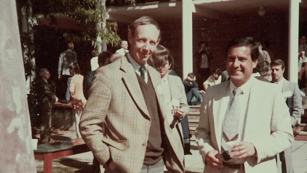A Moment in the Sun screenshot 3