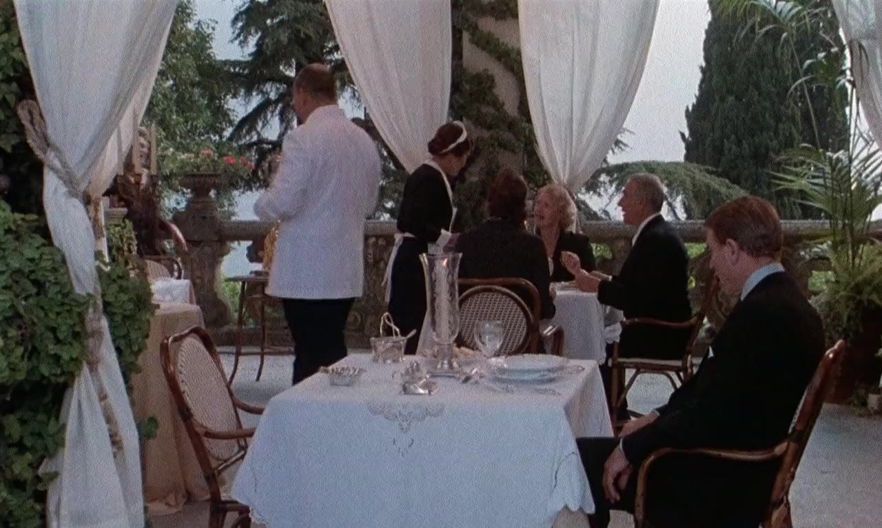 A Month by the Lake screenshot 1